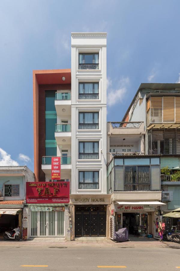 Woody House Boutique Hotel Хошимин Екстериор снимка