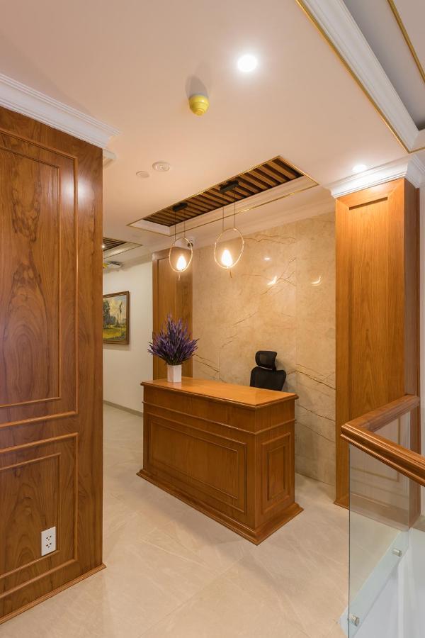 Woody House Boutique Hotel Хошимин Екстериор снимка